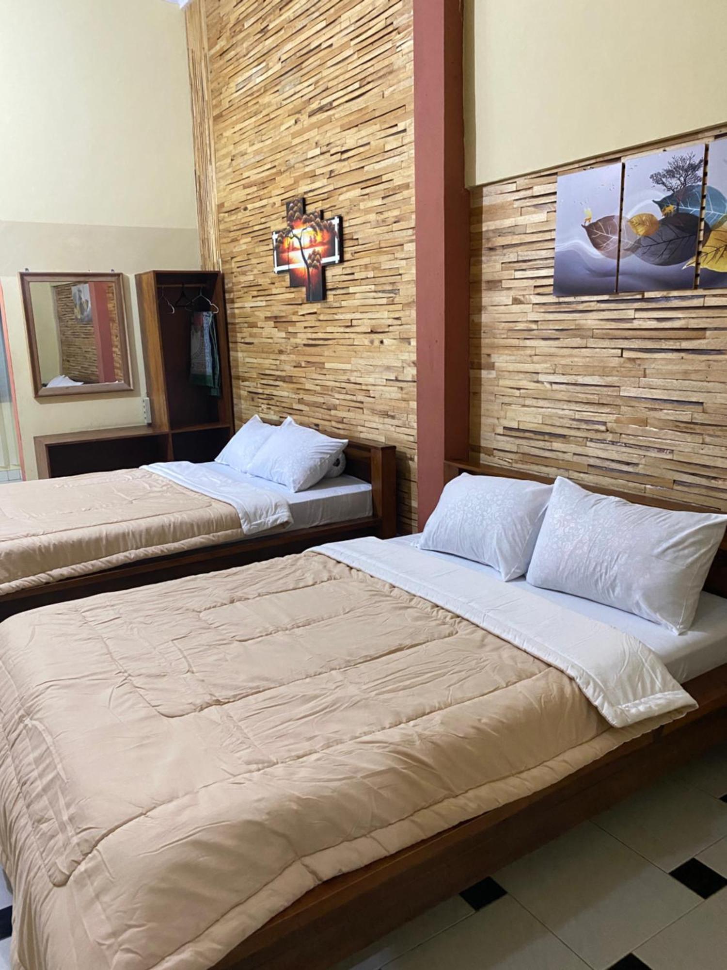 Ada Homestay Magelang Exterior photo
