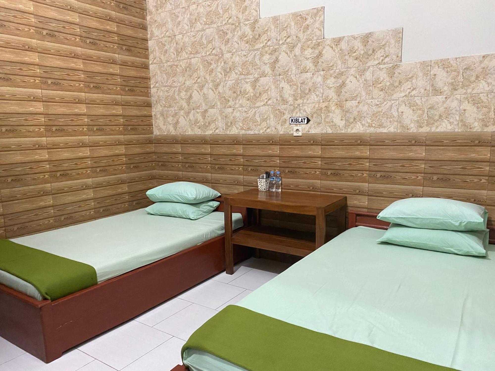 Ada Homestay Magelang Exterior photo