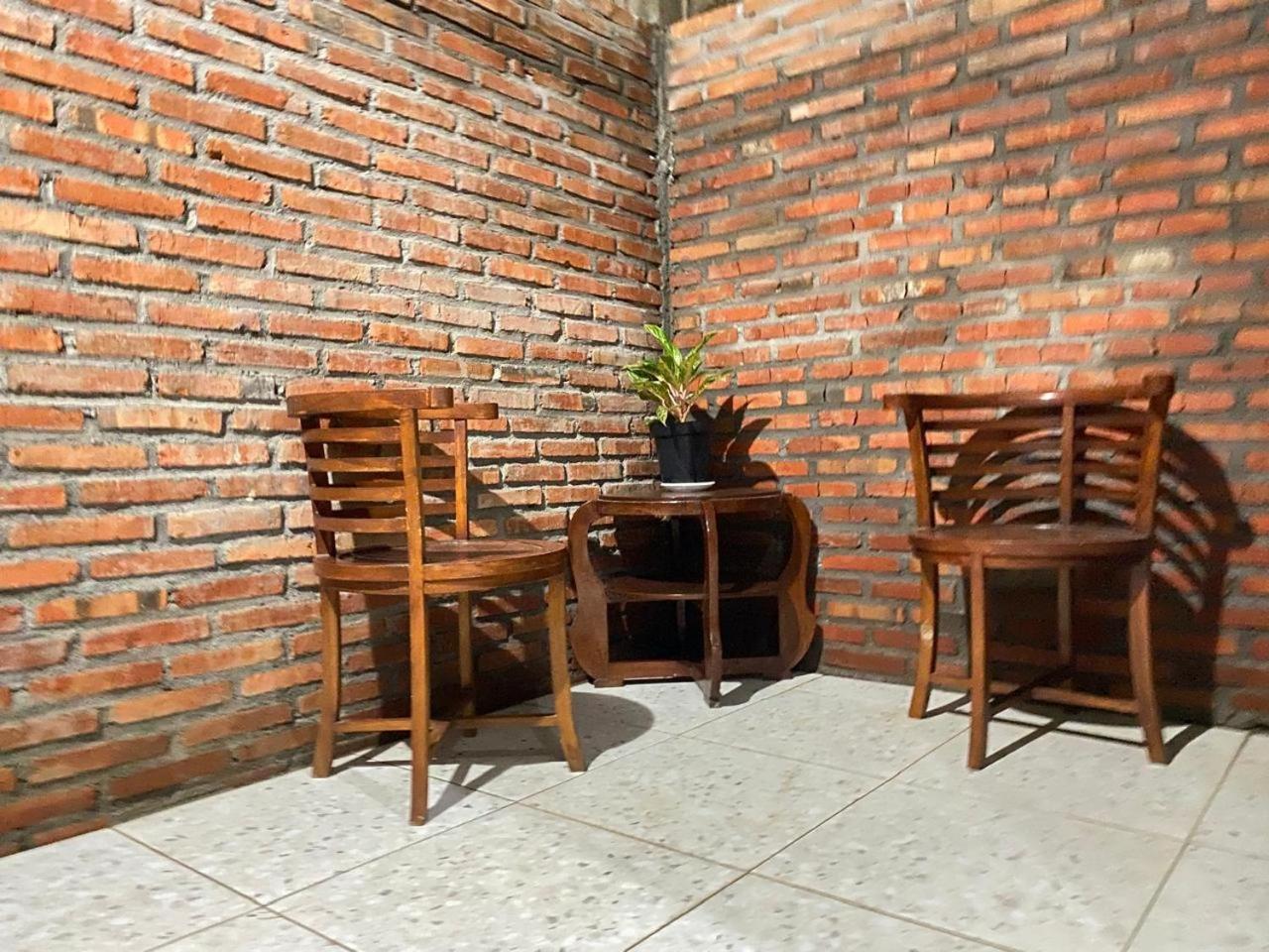 Ada Homestay Magelang Exterior photo